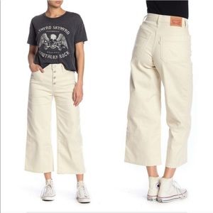 NWT Levi’s Mile High Crop Wide Leg Pants